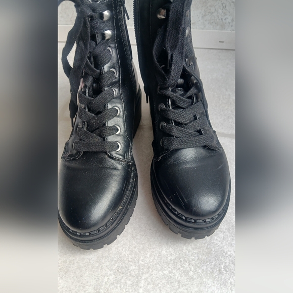 Black Chunky Lace-Up Ankle Boots - Picture 6 of 8